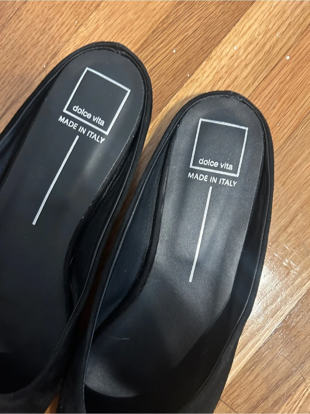 Dolce Vita black suede